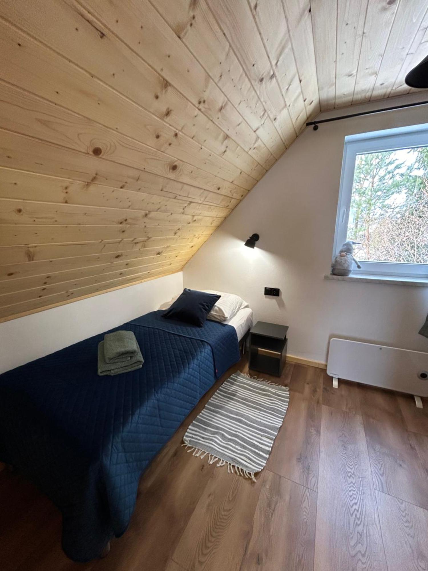 Cichata - Domek W Bieszczadach Czarna  Extérieur photo